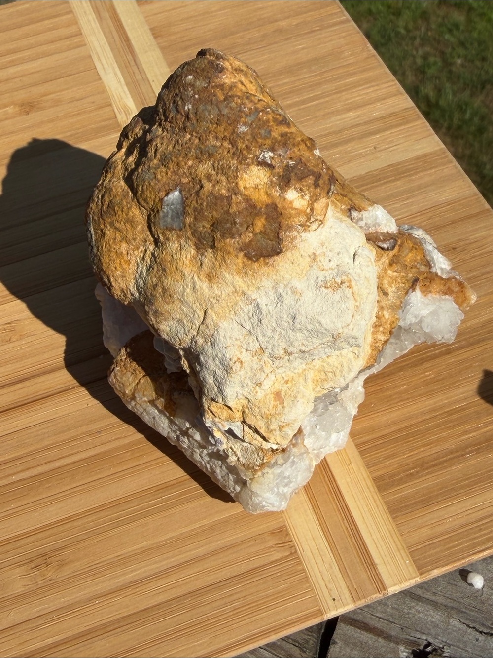 Unique Geode | Quartz Crystal | Geological Decor | 4" Wooden Tripod Stand - Picture 4 of 11